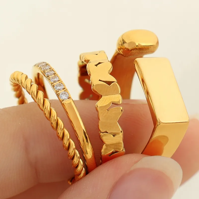 Wholesale PVD Coated Real Gold Plated 18K Gold Irregular Ditsy Floral 304 Stainless Steel Simple Style Waterproof Non Tarnish Adjustable Ring