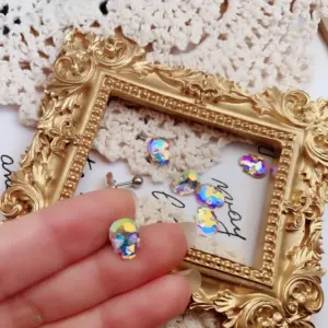 White Dream Color Skull Twist Ball Ear Bone Stud Single