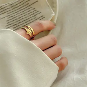 A10J / Adjustable Opening