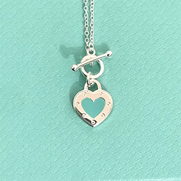Vacuum Plating Real Gold Plated Heart Shape 304 Stainless Steel IG Style Casual Vintage Style Waterproof Non Tarnish Titanium Steel Pendant Necklace