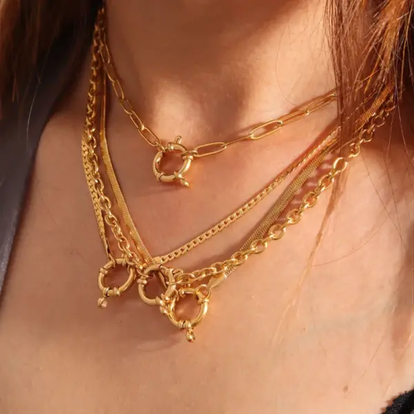 Wholesale Jewelry Casual Basic Commute Solid Color 304 Stainless Steel 18K Gold Plated Pendant Necklace