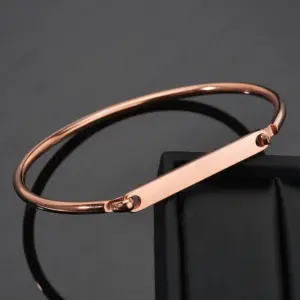 Rose / Gold