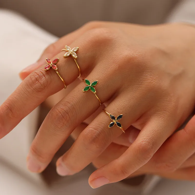 Wholesale PVD Coated 18K Gold Real Gold Plated Four Leaf Clover 304 Stainless Steel Cute Waterproof Non Tarnish Open Rings