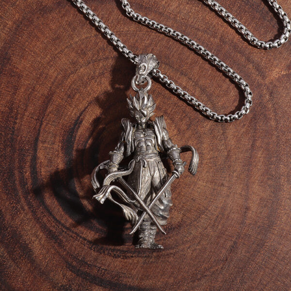 Wholesale European and American Cross-Border Popular Halloween Necklaces, Retro Alloy Jewelry, High-End Color-Preserving Personalized Pendants, Pendants