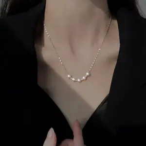 [H21] Smile Pearl Necklace / Steel Color