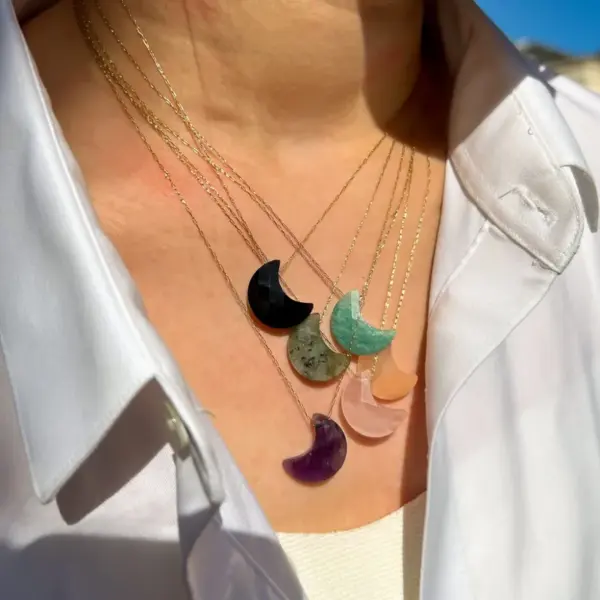 Wholesale Simple Style Geometric Moon Natural Stone Titanium Steel Pendant Necklace In Bulk