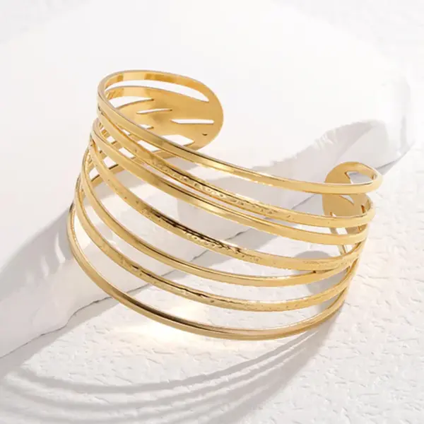 Wholesale Fashion Lines 304 Stainless Steel 18K Gold Plated Stainless Steel Bracelets In Bulk