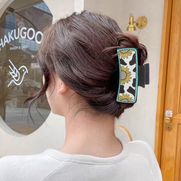 Wholesale Western Cowboy Style Sunflower Cow Pattern Leather Women's Hairpin Grabber Shark Clip Hair Accessories Clip Cross-Border European and American