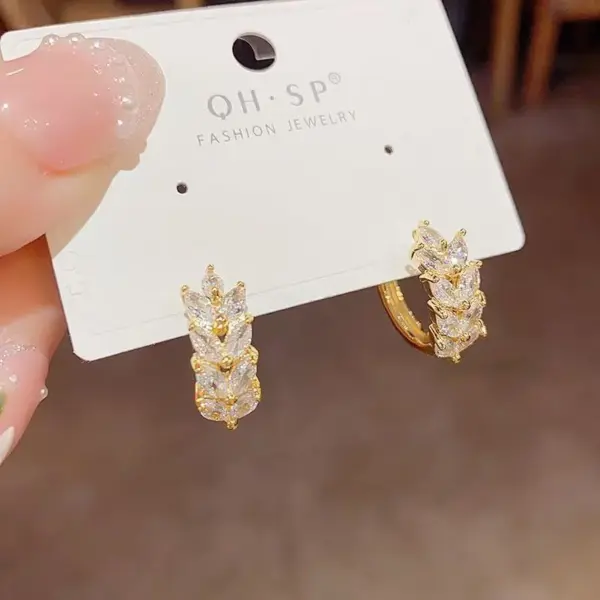 Wholesale 1 Pair Classic Style Leaves Copper Rhinestones Zircon K Gold Plated Earrings