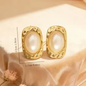 Gold Pearl Earrings8