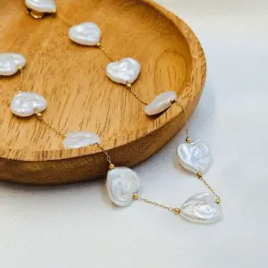 Golden White Shell (Love)