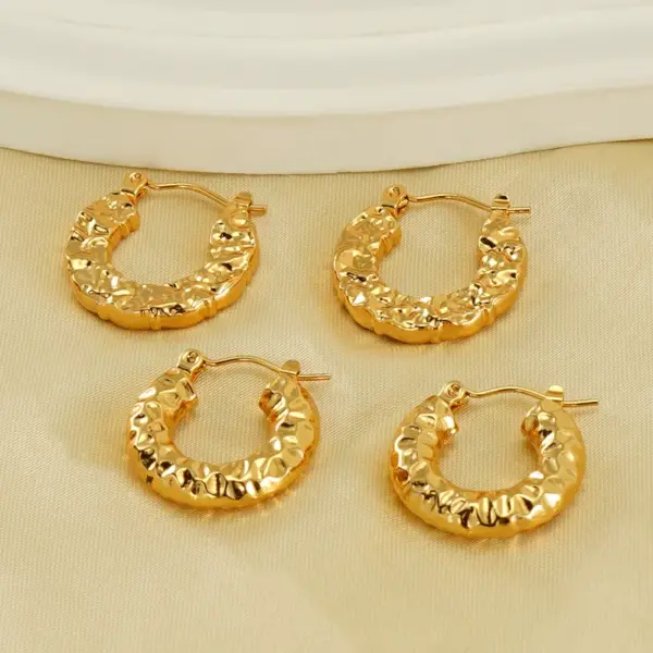 Wholesale 1 Pair Simple Style Water Droplets Polishing Gold Plated Stainless Steel Titanium Steel 18K Gold Plated Earrings