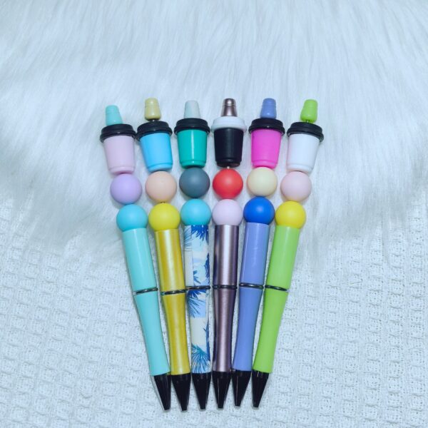 Wholesale Cross-border hot new products: three-dimensional adhesive mold bottle series silicone cartoon beads beaded factory