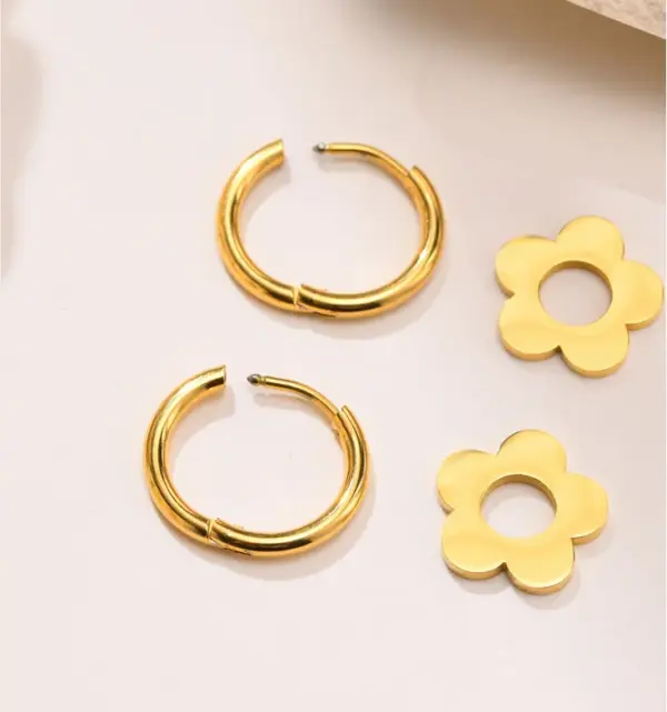Wholesale 304 Stainless Steel Flower PVD Coated 18K Real Gold Plated 18K Gold Fashion Waterproof Non Tarnish Gold Plated Gold Drop Earrings