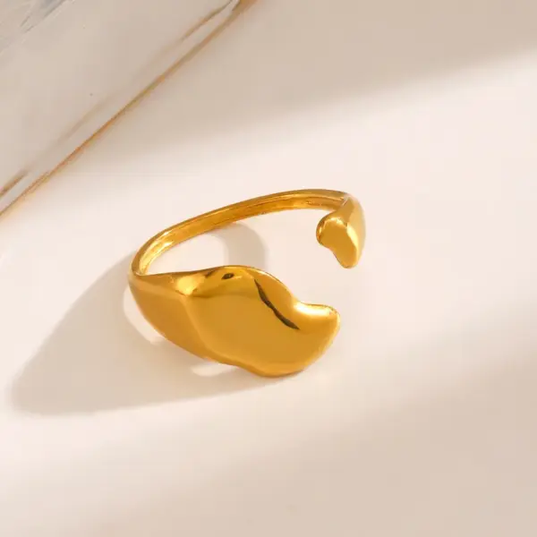 Wholesale Ion Plating (IP) 18K Gold Plated Irregular 304 Stainless Steel Simple Style IG Style Waterproof Non Tarnish Rings