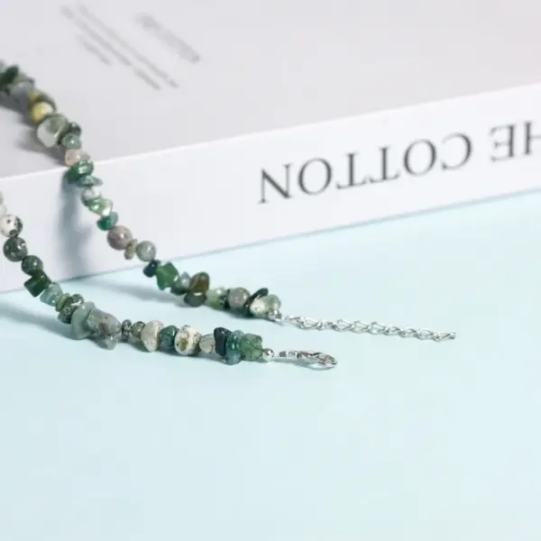 Wholesale Fashion Geometric Crystal Beaded Necklace