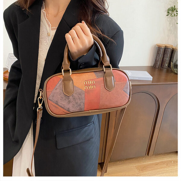 Wholesale Vintage Portable Pillow Bag 2024 Winter New Women's Bag High-end Shoulder Crossbody Bag Boston Leopard Print Bag