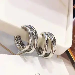 Wholesale 1 Pair Casual Streetwear Geometric Plating Titanium Steel Earrings