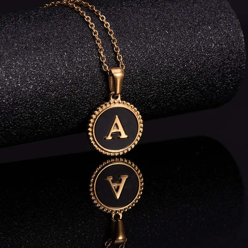 Wholesale PVD Coated 18K Gold Plated Round Letter 304 Stainless Steel Fashion Waterproof Non Tarnish 304 Stainless Steel Pendant Necklace