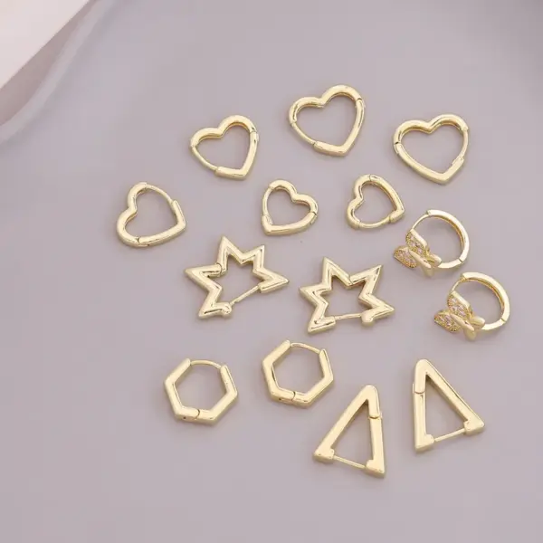 Europe And America Cross Border New Geometric Metal 18k Gold Earrings Simple Personality Gothic Stud Earrings Nightclub Earrings E360
