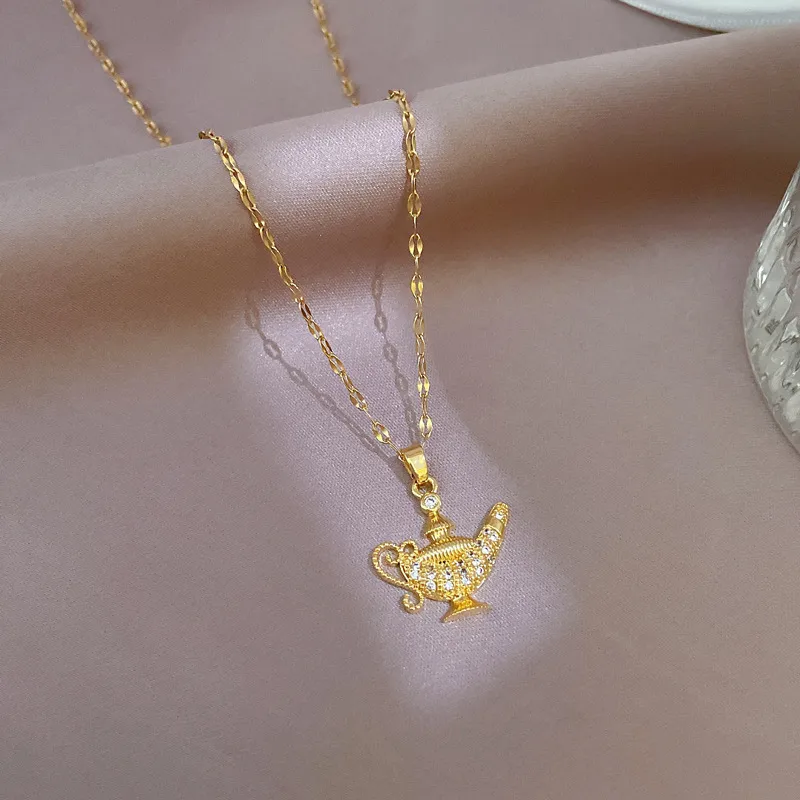 Wholesale Electroplating Golden Plated Geometric Titanium Steel Ethnic Style Necklace