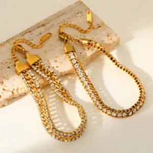 Wholesale Elegant Luxury Stainless Steel 18K Gold Plated Zirconia Geometry Pendant Full Diamond Bracelet Style