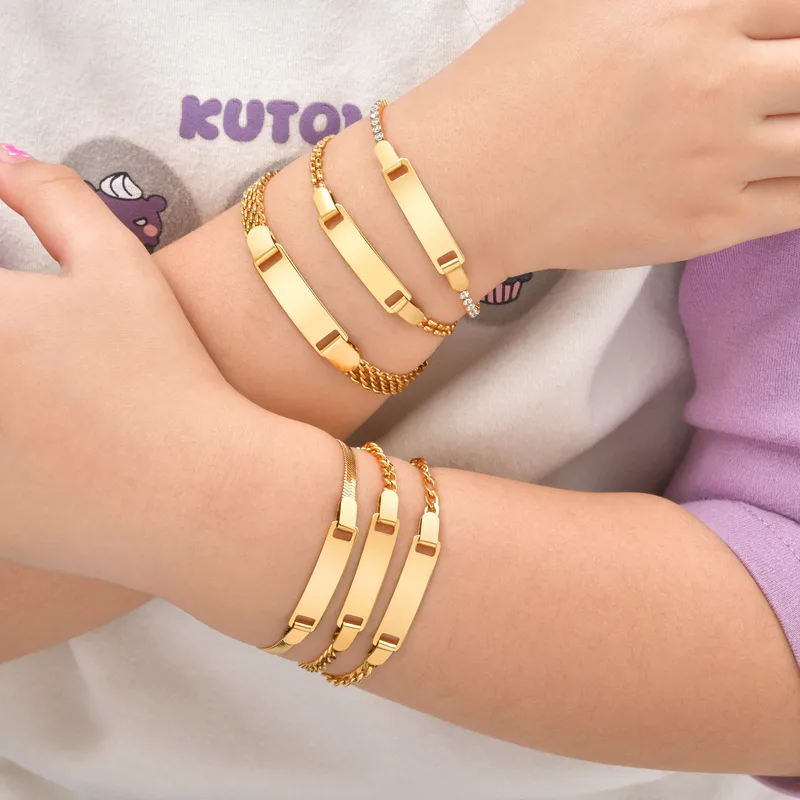 Wholesale Simple Style Solid Color Butterfly 304 Stainless Steel Girl'S Adults Bracelets