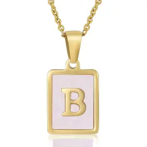 Pink Shell B (Including Chain) / 18K
