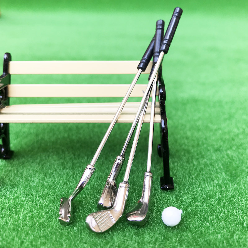 Wholesale 1:12 dollhouse dollhouse mini outdoor model scene aessories Golf Club with ball 5-piece set ~