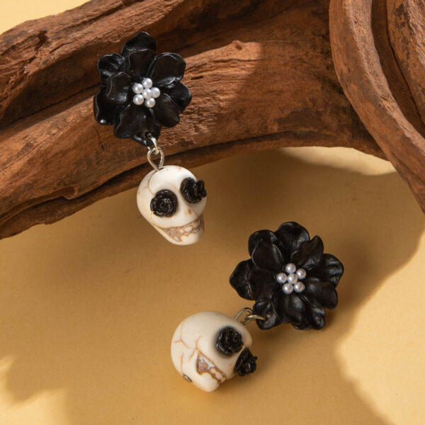 Wholesale European and American Cross-border Dark Skull Black Camellia Earrings Halloween Funny Fun Earrings Earrings Women