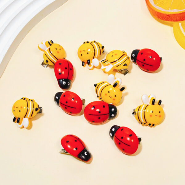 Wholesale Seven-Star Ladybug Bee Mini Hairpin Kidsren's Cute Insect Small Clip