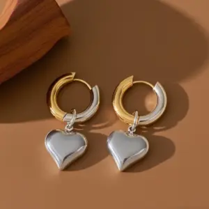 E03053-Love-Earrings-Earrings Half Gold
