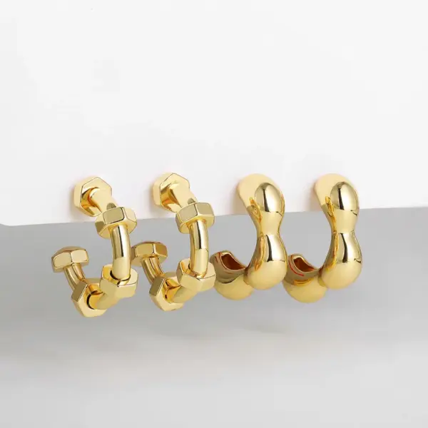 Wholesale Copper Solid Color PVD Coated 18K Real Gold Plated Simple Style Waterproof Non Tarnish Plating Gold Ear Studs