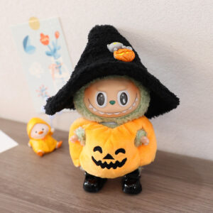 Halloween pumpkin costume + black plush hat + black lace-up leather shoes (doll not included) / Suitable for first, second, and third generation keychains (dolls not included).