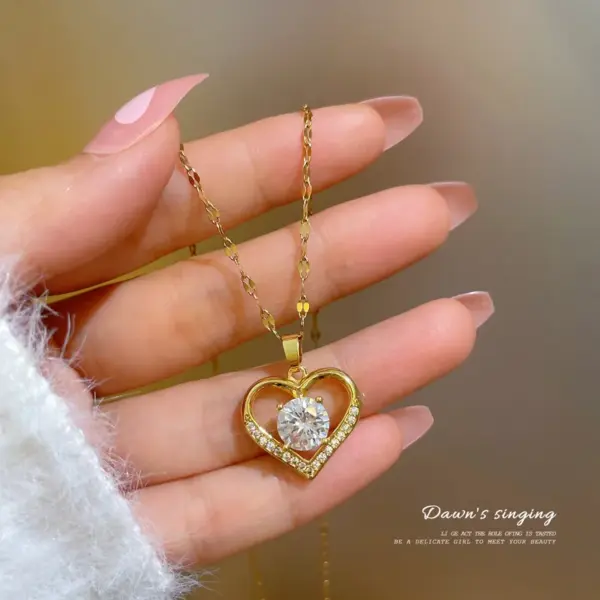 Real Gold Plated 304 Stainless Steel PVD Coated Zircon Heart Shape Waterproof Non Tarnish Fashion Pendant Necklace For Women'S