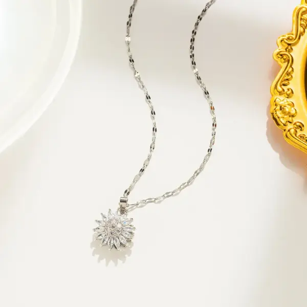 Wholesale PVD Coated Real Gold Plated Flower Stainless Steel Sweet Waterproof Non Tarnish Pendant Necklace