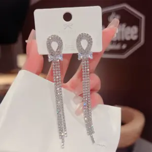 E0118 Silver Needle