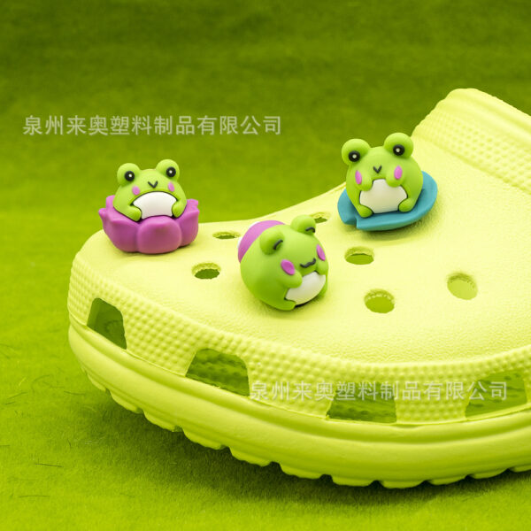 Wholesale Cross-border Hot Selling Cute Little Frog Garden Shoe Buckle Accessories in stock Cartoon 3D Stereo Hole Shoes Flower Decoration Accessories