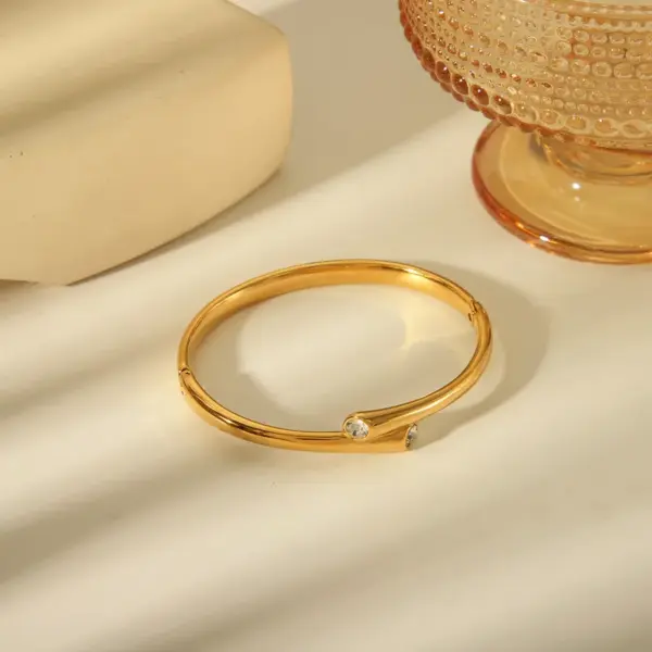 304 Stainless Steel 18K Gold Plated Vintage Style Exaggerated Classic Style Plating Inlay Solid Color Zircon Rings Bangle Jewelry Set