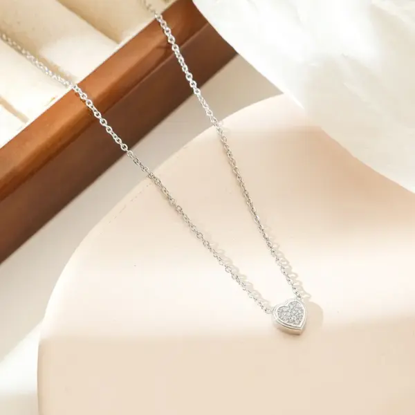 Wholesale PVD Coated 18K Gold Platinum Real Gold Plated Heart Shape 304 Stainless Steel Simple Style Waterproof Non Tarnish 304 Stainless Steel Pendant Necklace