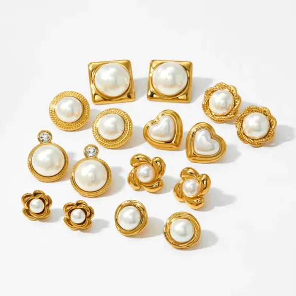 Ion Plating (IP) Real Gold Plated 18K Gold White Gold Plated Heart Shape Flower 316 Stainless Steel Casual Sweet Waterproof Non Tarnish Ear Studs