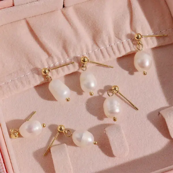 Wholesale PVD Coated Real Gold Plated 16K Gold White Gold Plated Gold Plating Geometric 304 Stainless Steel Freshwater Pearl Fashion Waterproof Non Tarnish Drop Earrings