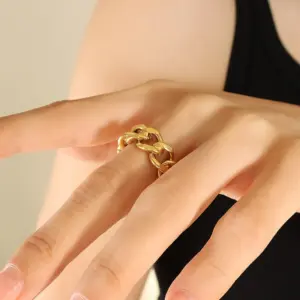 Gold / Adjustable Opening