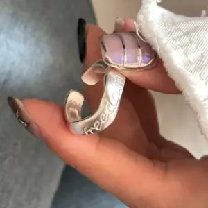 JZ0798 / Adjustable Opening