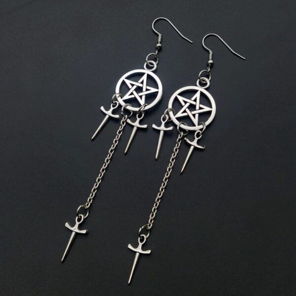 Wholesale Five-inted Star Sword Daer Earrings Gothic Diablo Sernatural wer Earrings Friendship Gift Manufacturers