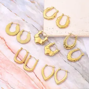 Wholesale 1 Pair/Package Casual Vintage Style Simple Style U Shape Solid Color Lines Irregular Polishing Plating 304 Stainless Steel 18K Gold Plated Earrings