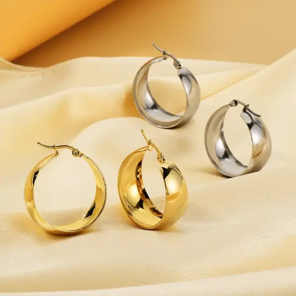 Wholesale PVD Coated 18K Gold Plated Geometric Stainless Steel Simple Style Waterproof Non Tarnish Earrings