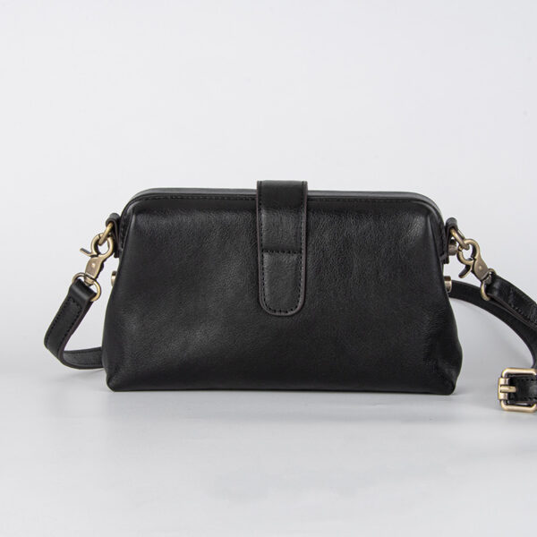 Wholesale Vintage top layer cowhide leather bag small shoulder bag