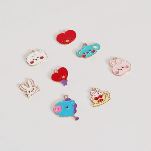 Wholesale cartoon small animal drop oil jewelry pendant