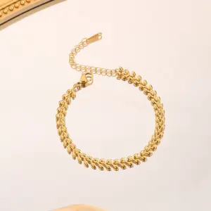 7946 Wheat Ear Bracelet / Gold